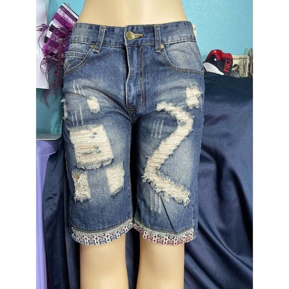 Fashion Jeans Bermuda Shorts‎ Women's Size 31 - Picture 1 of 4
